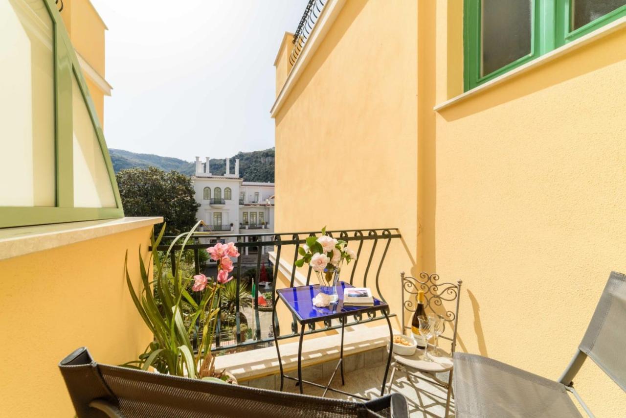 סורנטו La Camelia Apartment מראה חיצוני תמונה